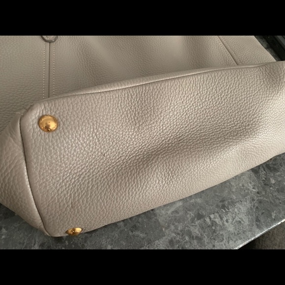 π HP π PRADA Vitello Daino Leather Bag Pomice - Picture 5 of 7